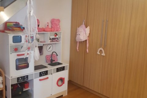 Дом с 4 спальнями в Кифисья, Греция №108444 11