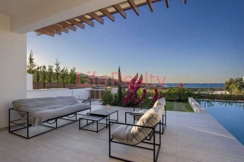 4 bedrooms House in Polis, Cyprus No. 100575 8