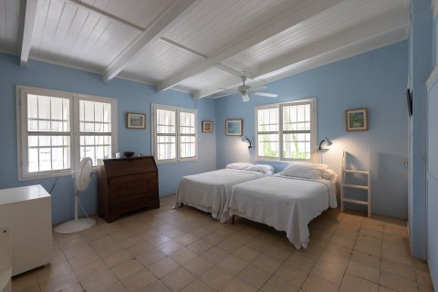 5 bedrooms Villa in Crosbies, Antigua and Barbuda No. 64976 13