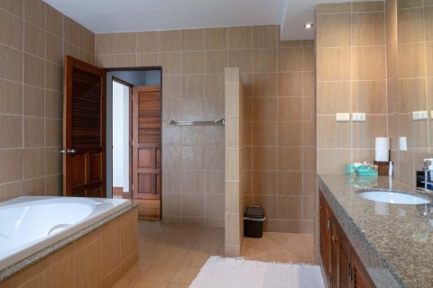 3 bedrooms Villa in Kathu, Thailand No. 96741 15