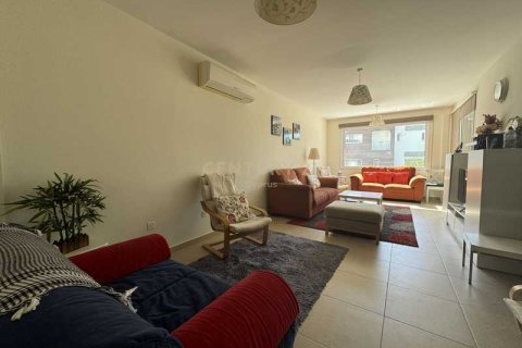 3 bedrooms Apartment in Germasogeia, Cyprus No. 79059 2