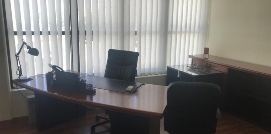 Коммерческая недвижимость 203м² в Никосия, Кипр №106210