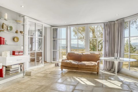 4 chambres Villa à Mouans-Sartoux, France No. 99802 4
