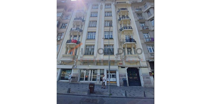 5 dormitorios Apartment en Beyoglu, Turkey No. 115860