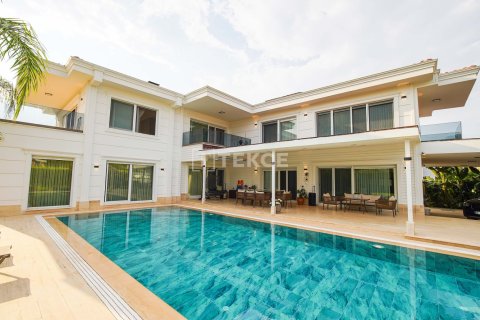 5 bedrooms Villa in Dosemealti, Turkey No. 127666