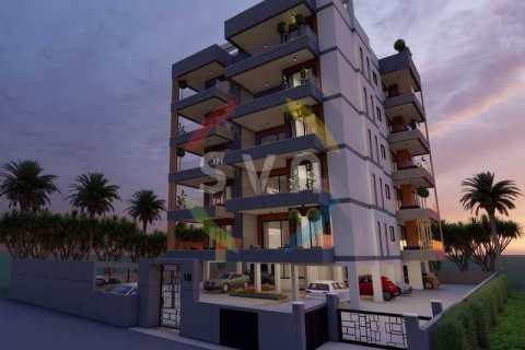 2 bedrooms Penthouse in Germasogeia, Cyprus No. 82127 4