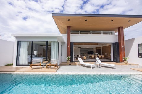 3 bedrooms Villa in Phuket, Thailand No. 3177 16