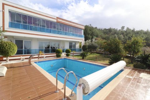 5 habitaciones Villa en Kargicak, Turkey No. 20495