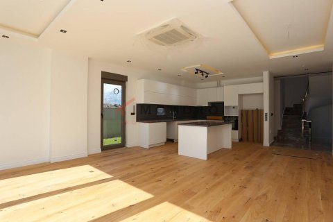 4 bedrooms Villa in Thanh Khe, Vietnam No. 17364 20