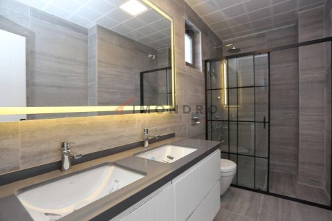 4 bedrooms Villa in Thanh Khe, Vietnam No. 17364 11