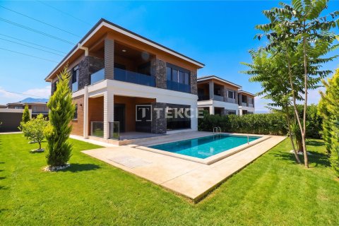4 dormitorios Villa en Dosemealti, Turkey No. 125768