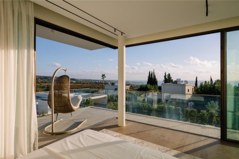 4 bedrooms Villa in Paphos, Cyprus No. 77933 26