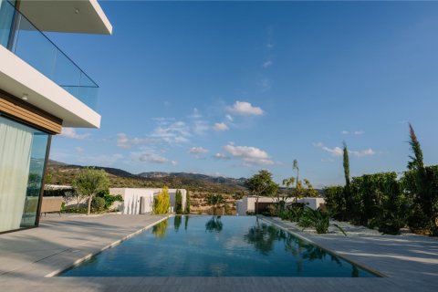 4 bedrooms Villa in Paphos, Cyprus No. 77933 5