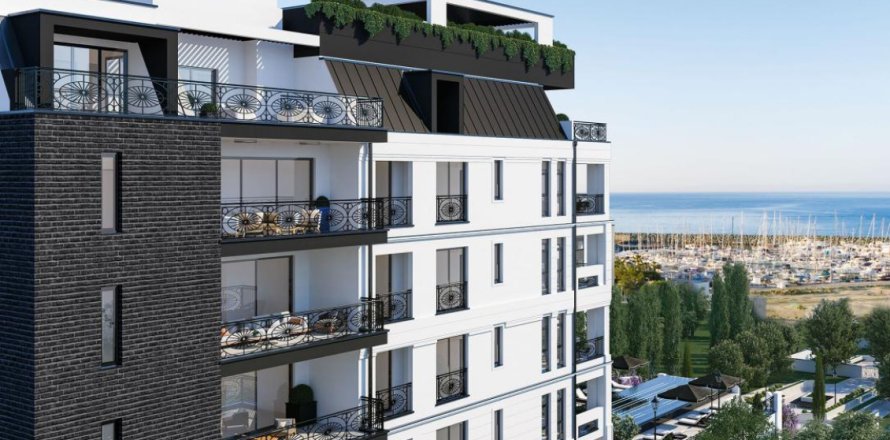 4 bedrooms Apartment in Limassol, Cyprus No. 106387