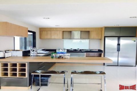 3 bedrooms Villa in Jomtien Beach, Thailand No. 96559 4