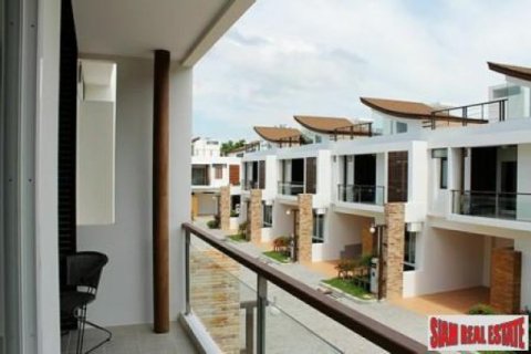3 bedrooms Villa in Rawai, Thailand No. 95681 5