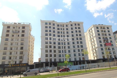 Квартира с 2 спальнями в Стамбул, Турция №12812