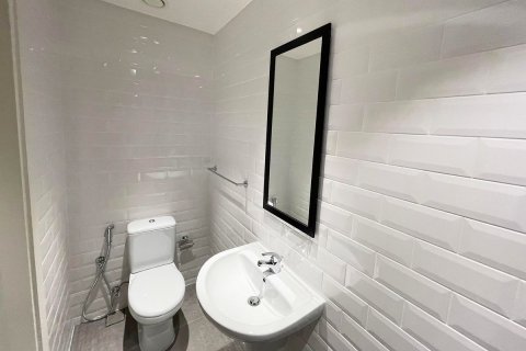 3 dormitorios Apartment en Al Tebin Al Shaabiyya Housing, Vietnam No. 95330 24