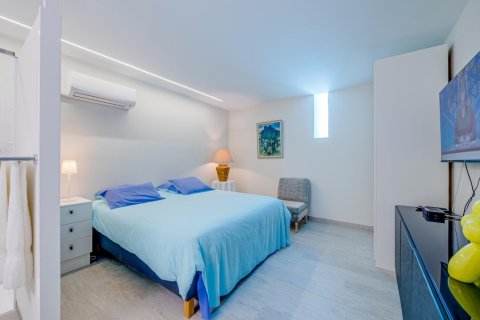 5 bedrooms Villa in Long Dinh, Vietnam No. 83749 10