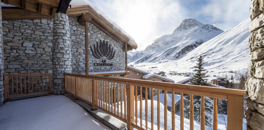 6 chambres House à Val-d'Isère, France No. 99411