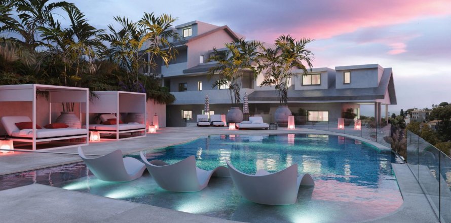 4 dormitorios Apartment en Benalmádena, Spain No. 111621