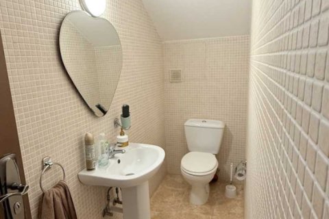 4 dormitorios House en Mouttagiaka, Cyprus No. 81364 12