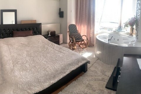 135m² Apartment in Neapoli, Greece No. 55594 15