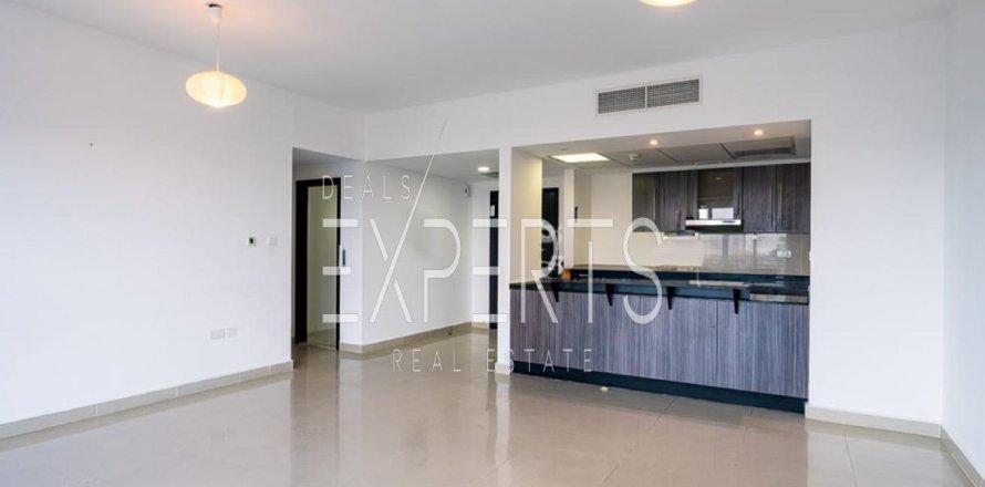 2 dormitorios Apartment en Al Reef, UAE No. 129641