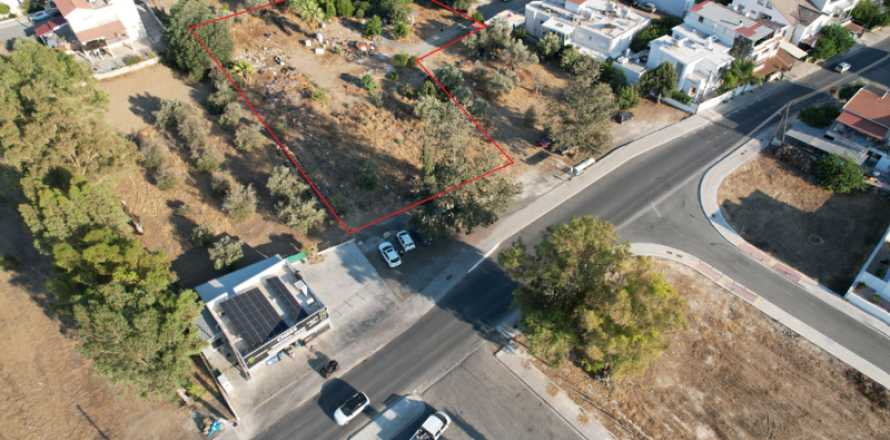 3122m² Land in Lakatamia, Cyprus No. 104352