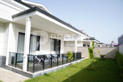 5 rooms Villa in Nenh, Vietnam No. 21803 17