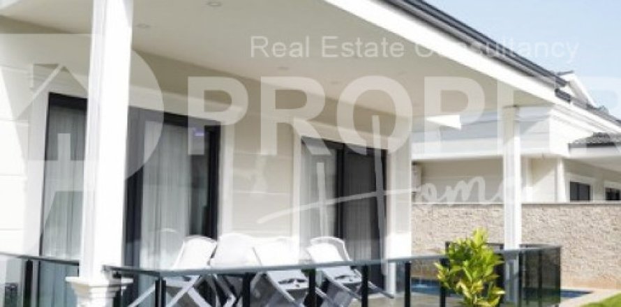 5 rooms Villa in Nenh, Vietnam No. 21803