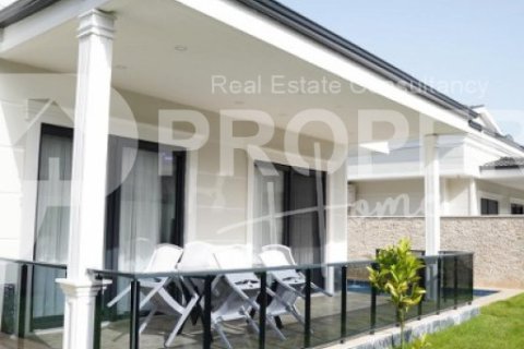 5 habitaciones Villa en Kemer, Turkey No. 21803