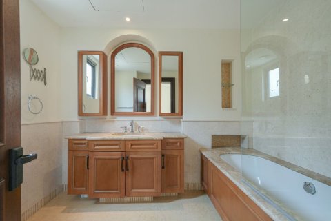 Таунхаус с 3 спальнями в Бавария Таун, Вьетнам №92999 12