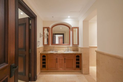 Таунхаус с 3 спальнями в Бавария Таун, Вьетнам №92999 9