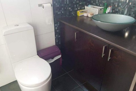 5 bedrooms Villa in Limassol, Cyprus No. 106007 7