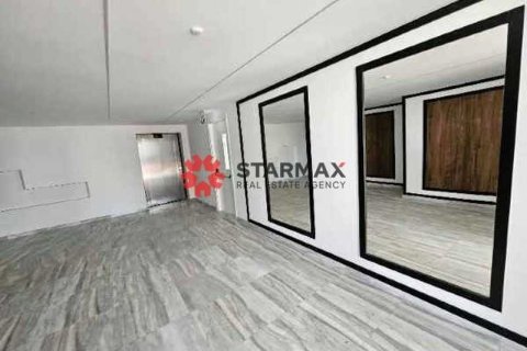 2 bedrooms Penthouse in Larnaca, Cyprus No. 83327 2