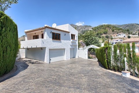4 dormitorios House en Mijas, Spain No. 25219