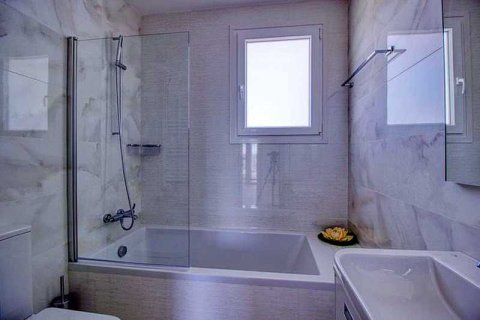 3 dormitorios Penthouse en Mesa Geitonia, Cyprus No. 40542 9