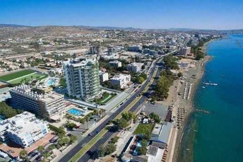 2 dormitorios Apartment en Mouttagiaka, Cyprus No. 32795 8