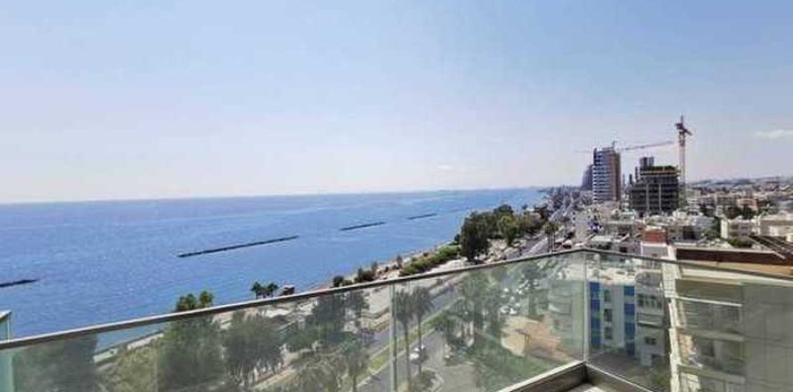2 dormitorios Apartment en Mouttagiaka, Cyprus No. 32795