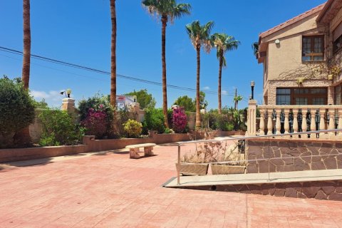 871m² Commercial property in Dong Thanh, Vietnam No. 83762 7