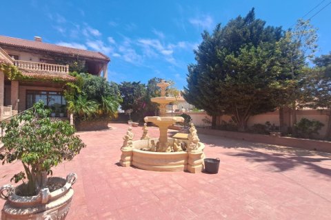 871m² Commercial property in Dong Thanh, Vietnam No. 83762 8