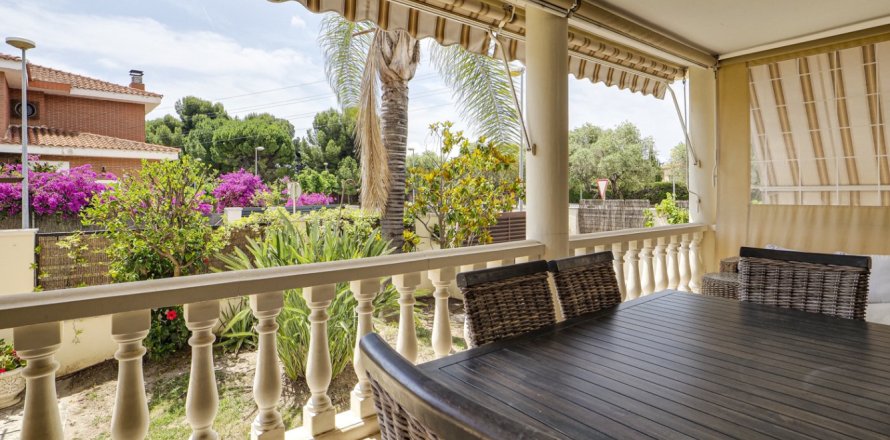 5 dormitorios Villa en Cambrils, Spain No. 126529