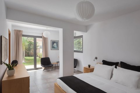 8 bedrooms Villa in Palaia Fokaia, Greece No. 59310 7