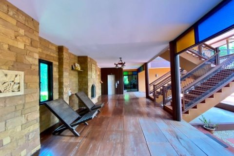 5 bedrooms House in Chiang Mai, Thailand No. 2585 14