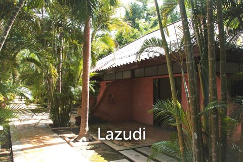 Commercial property en Chiang Mai, Thailand No. 98002 4