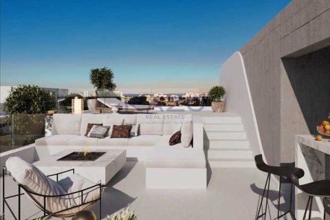 3 bedrooms Apartment in Limassol, Cyprus No. 81463 2