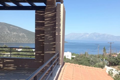 5 bedrooms House in Euboea, Greece No. 117777 1