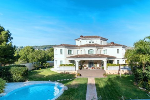 5 bedrooms Villa in Borriol, Spain No. 89932