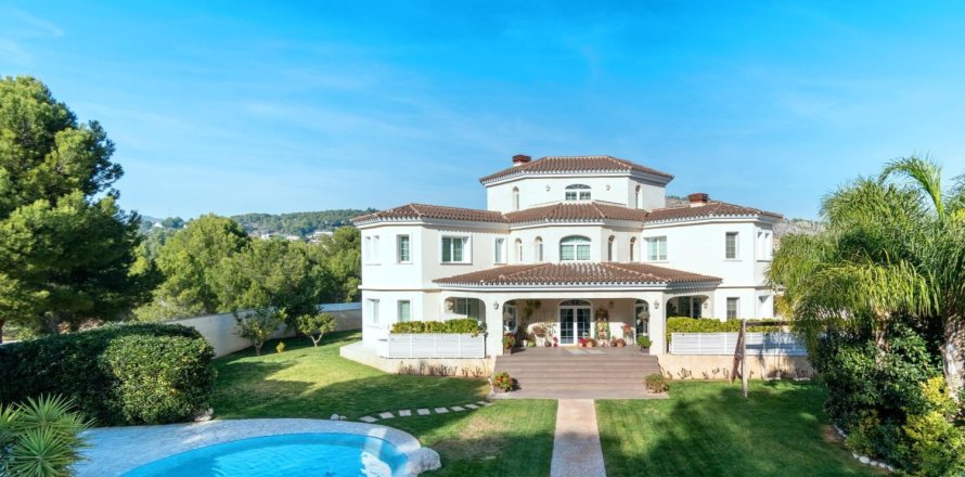 5 chambres Villa à Borriol, Spain No. 89932